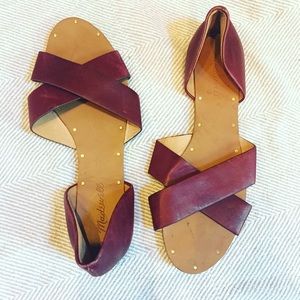 Madewell - The Thea Crisscross Sandal in maroon